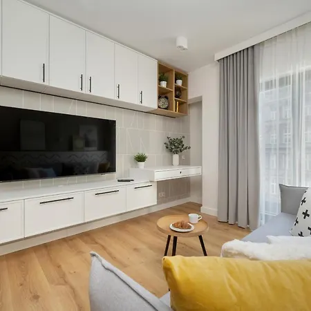 Deluxe Traugutta Sauna & Fitness By Renters *